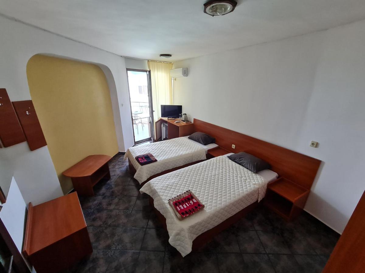 Алми Almi Hotel Sveti Vlas Ngoại thất bức ảnh