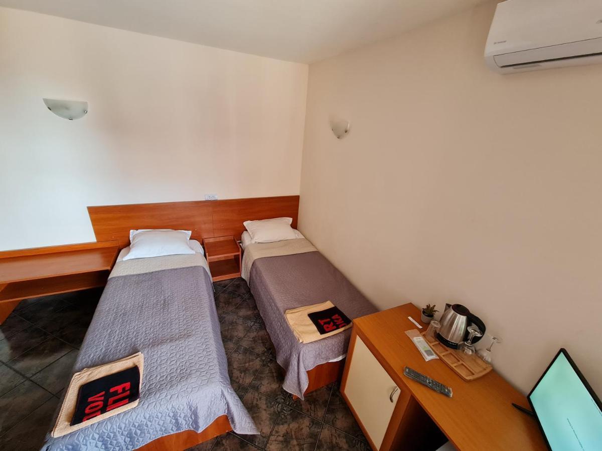 Алми Almi Hotel Sveti Vlas Ngoại thất bức ảnh
