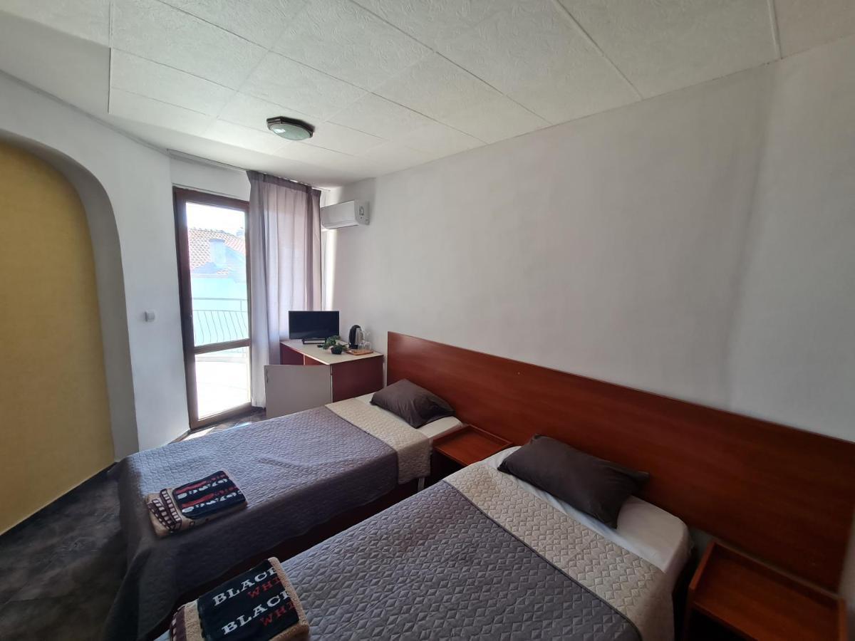 Алми Almi Hotel Sveti Vlas Ngoại thất bức ảnh