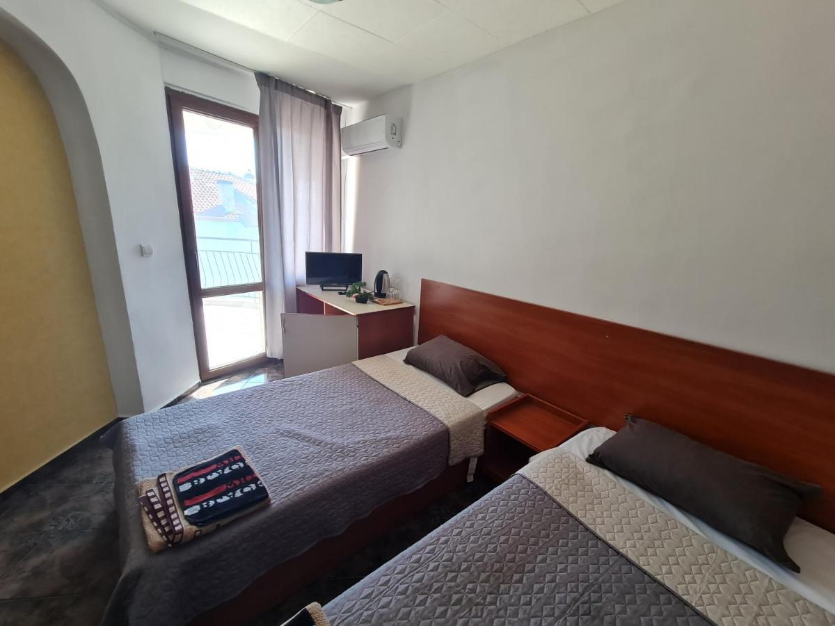 Алми Almi Hotel Sveti Vlas Ngoại thất bức ảnh