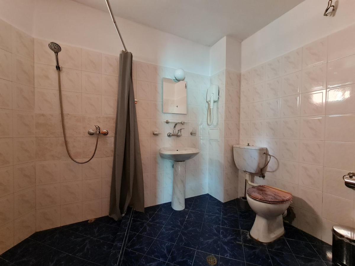 Алми Almi Hotel Sveti Vlas Ngoại thất bức ảnh